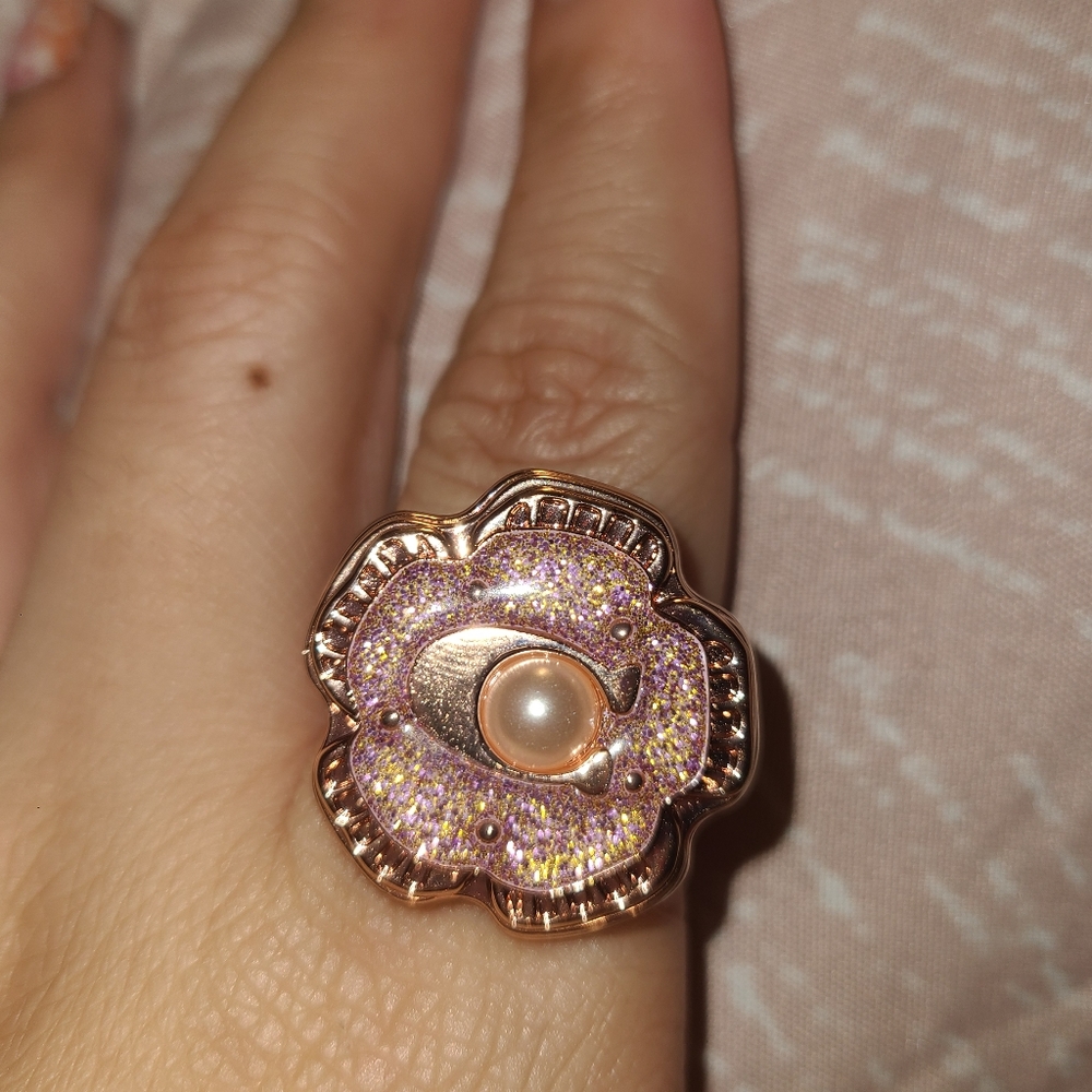 Coach x sephora collection rose gold flower ring